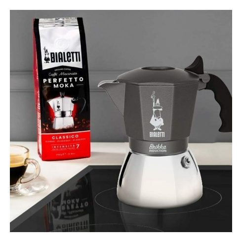 BIALETTI Brikka Induction kotyogós kávéfőző 4 csészés 