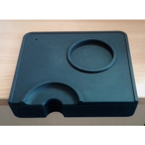 Tömörítő pad, tömörítő lap vállas